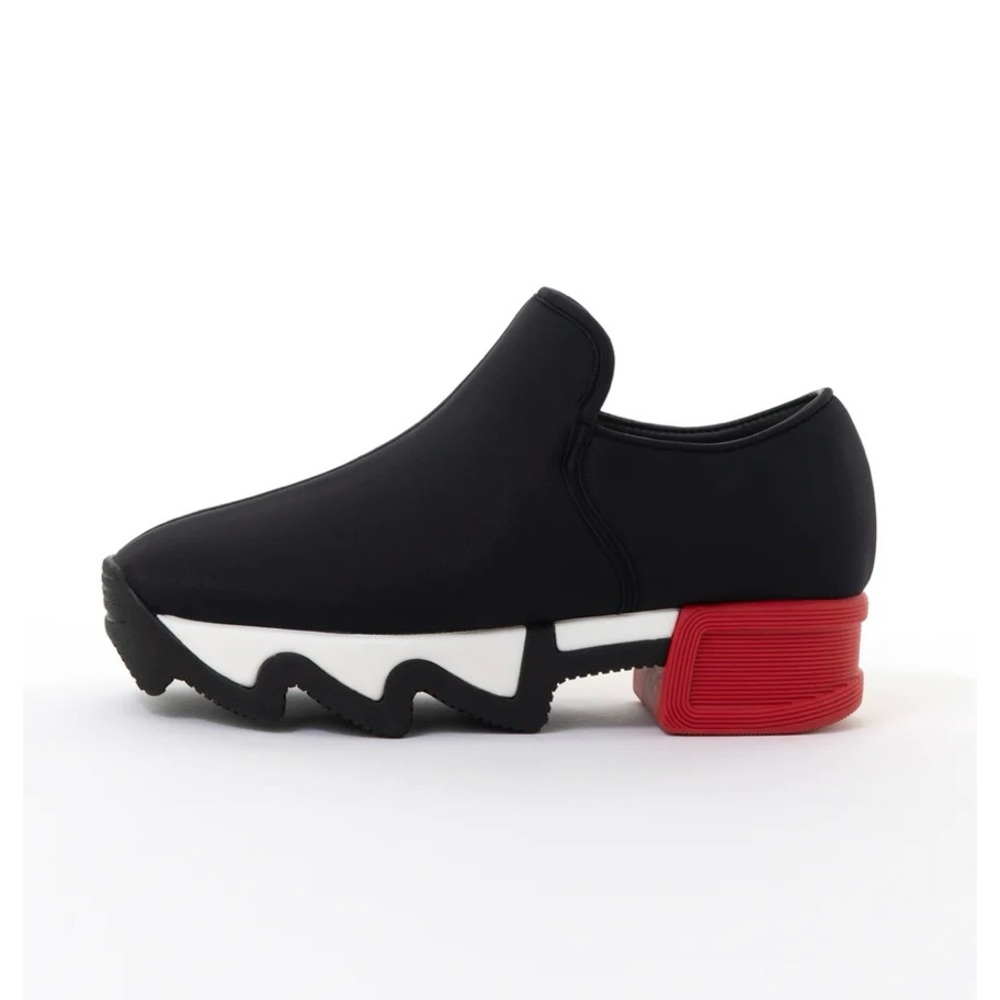 Chic Black and Red Slip-On Sneakers - Picture 3 of 5
